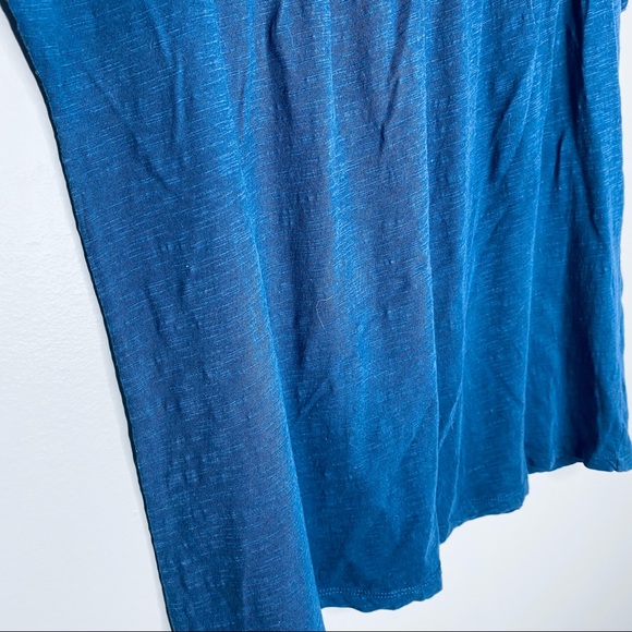 Naturals Reflections Short Sleeve Top - Picture 3 of 6